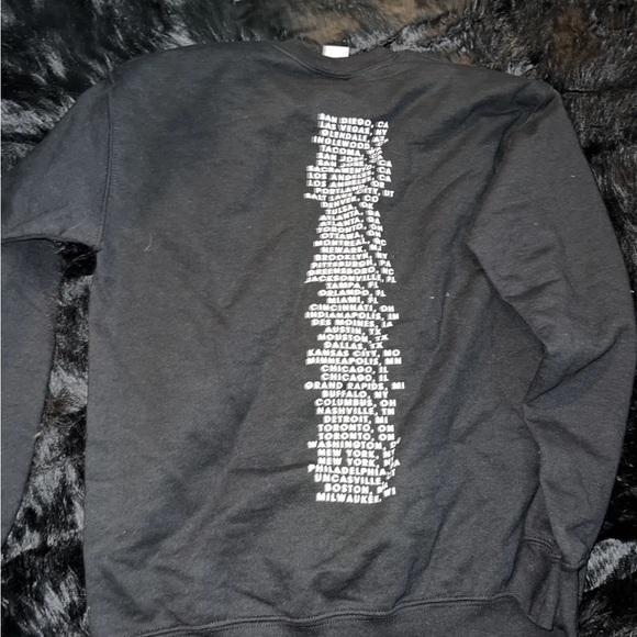 JUSTIN BIEBER TOUR MERCH SIZE SMALL JUSTICE AND PURPOSE TOURS T SHIRT & CREWNECK - Picture 5 of 5